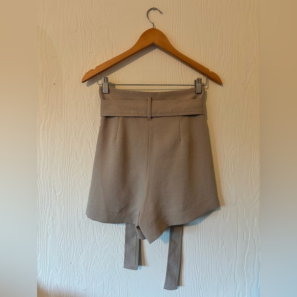 Wilfred Aritzia Tan Paperbag High Hi Waist Waisted Tie Belted Shorts Pockets - Picture 4 of 7